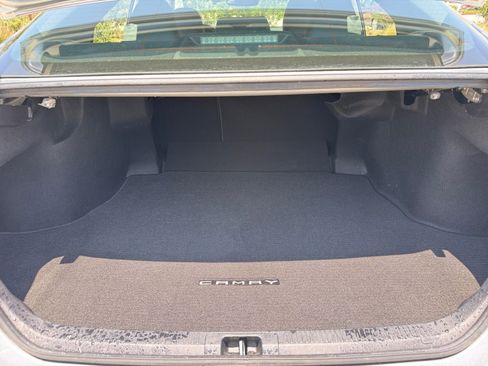 Used 2020 Toyota Camry LE image 22