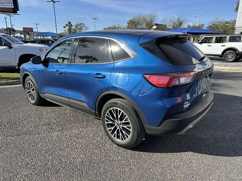 Used 2022 Ford Escape SE w/ Convenience Package image 4