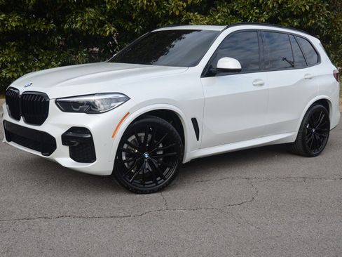 Used 2022 BMW X5 sDrive40i w/ M Sport Package image 10