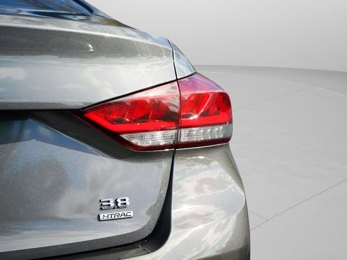 Used 2019 Genesis G80 3.8 image 18