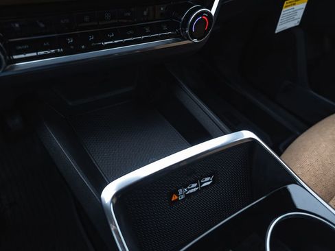 New 2026 Chevrolet Equinox ACTIV w/ Convenience Package III image 9