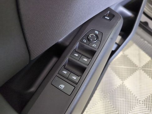 Used 2025 BMW X3 xDrive30i image 9