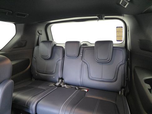 New 2026 INFINITI QX80 4WD w/ Sport Exterior Package image 25