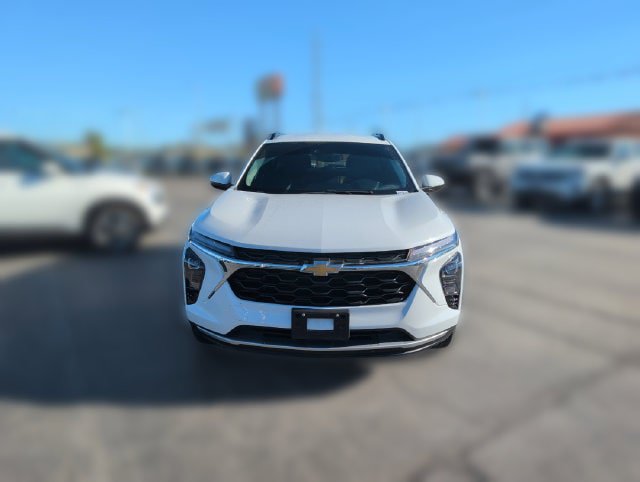 Used 2025 Chevrolet Trax LT w/ Driver Confidence Package FWD image 7