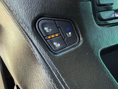 Used 2017 GMC Yukon SLT image 26