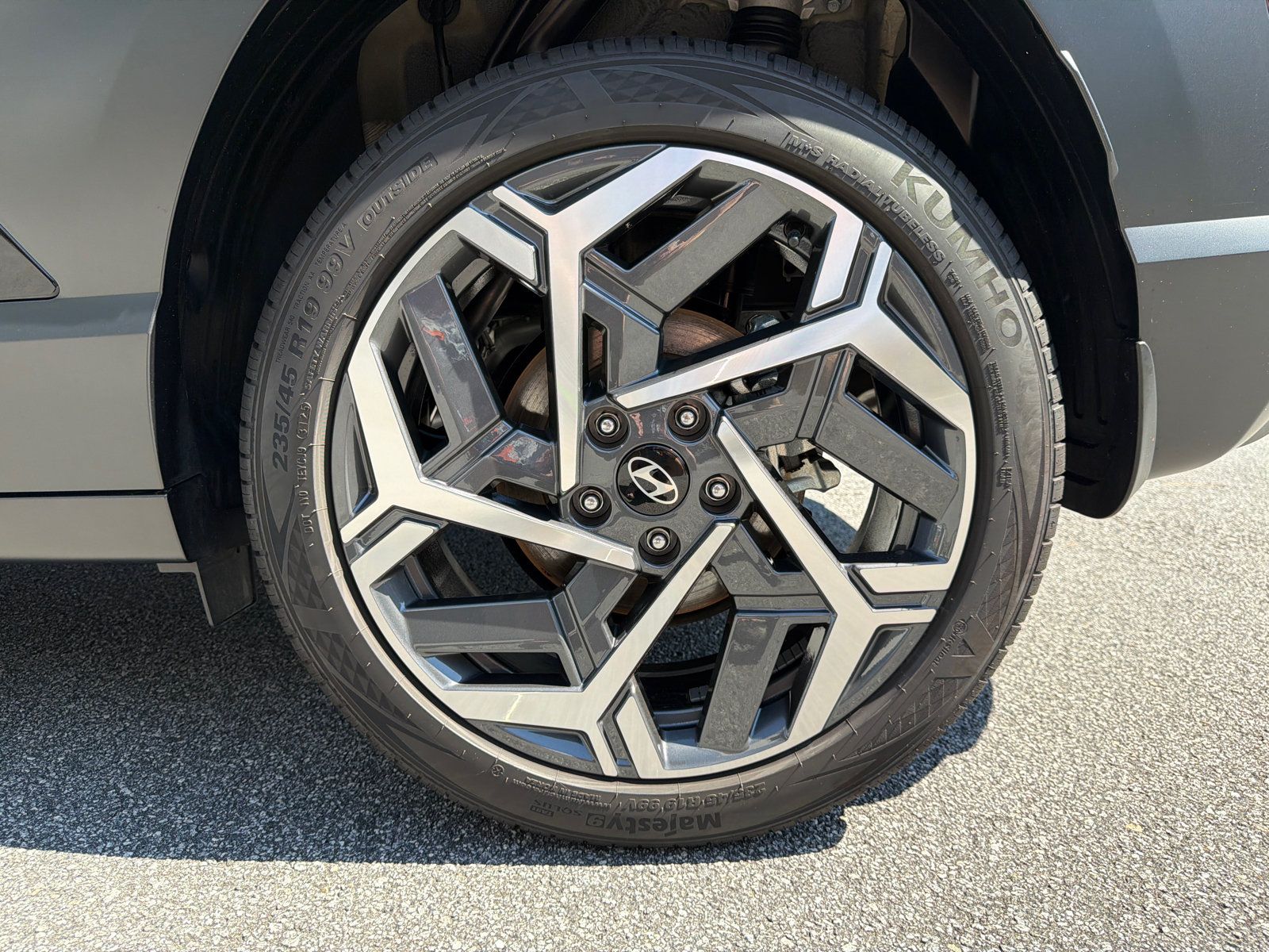 Certified 2026 Hyundai Kona SEL Premium FWD image 19