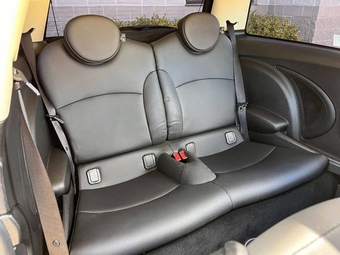 Used 2013 MINI Cooper Hardtop image 17