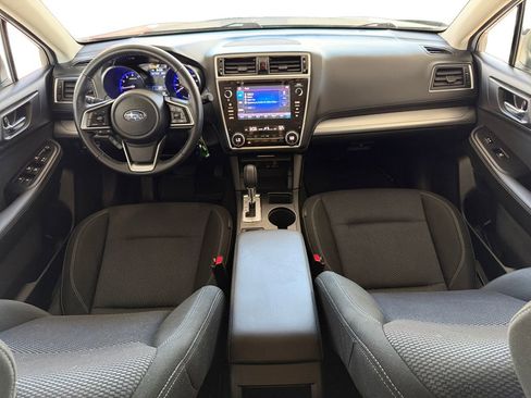 Used 2019 Subaru Outback 2.5i Premium AWD/4WD image 12