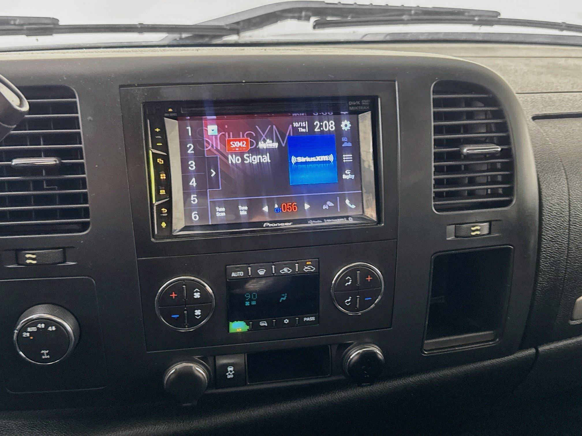 Used 2011 Chevrolet Silverado 1500 LT w/ All-Star Edition AWD/4WD image 17