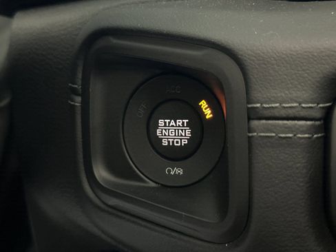 New 2025 Jeep Wrangler Unlimited Rubicon 392 image 19