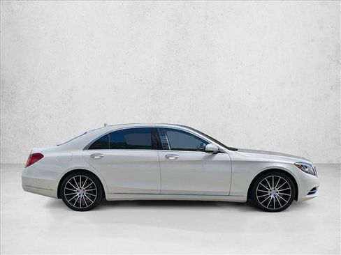 Used 2015 Mercedes-Benz S 550 Sedan image 4