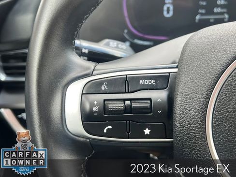 Used 2023 Kia Sportage EX image 27