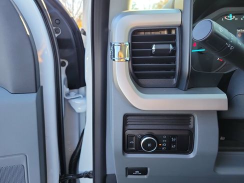 New 2026 Ford F250 XL w/ FX4 Off-Road Package image 19