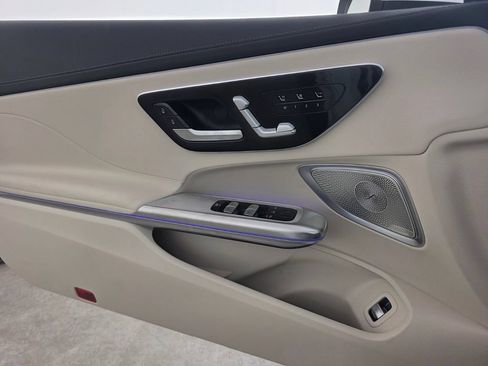New 2027 Mercedes-Benz CLE 300 4MATIC Cabriolet image 16