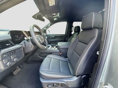 New 2025 Chevrolet Tahoe Premier image 23