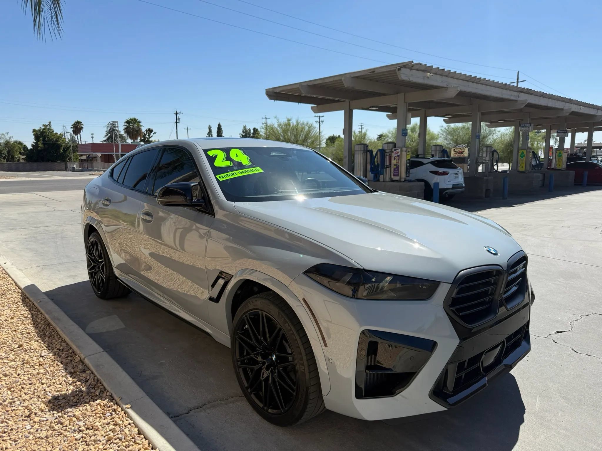 Used 2024 BMW X6 M Competition AWD/4WD image 3