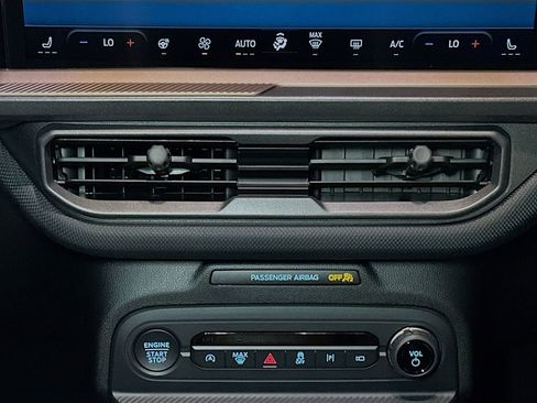 New 2025 Ford Bronco Sport Outer Banks w/ Outer Banks Tech Package+ AWD/4WD image 13