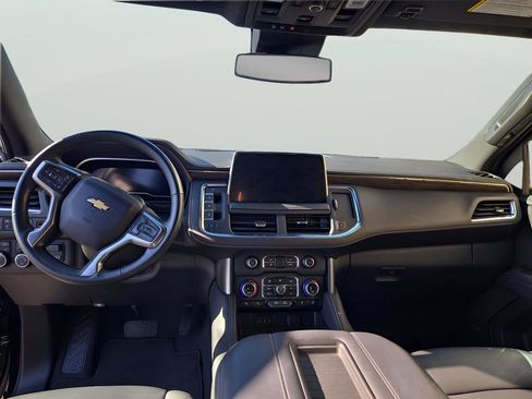 Used 2023 Chevrolet Tahoe LT w/ LT Signature Package image 20