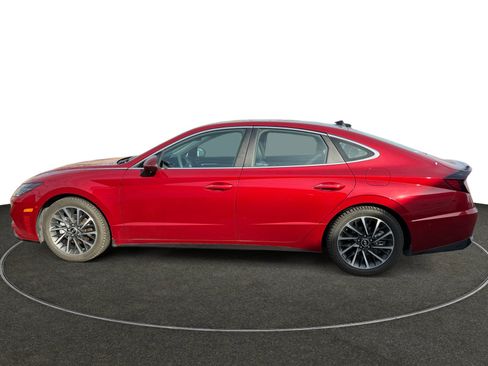Used 2023 Hyundai Sonata Limited w/ Preferred Accessory Package image 2