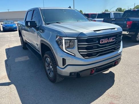 Used 2024 GMC Sierra 1500 AT4 w/ Technology Package AWD/4WD image 8