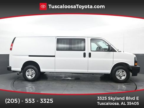 Used 2023 Chevrolet Express 2500 Extended RWD image 1