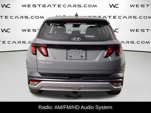 Used 2025 Hyundai Tucson SE FWD image 4