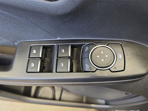 Used 2025 Ford Escape ST-Line image 26