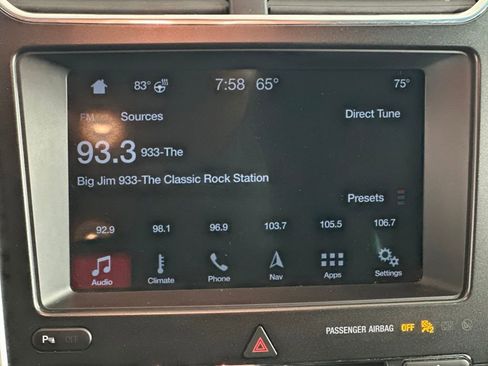 Used 2018 Ford Explorer Sport image 29