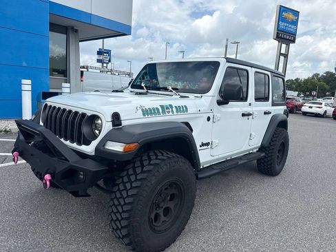 Used 2024 Jeep Wrangler Unlimited Sport AWD/4WD image 1
