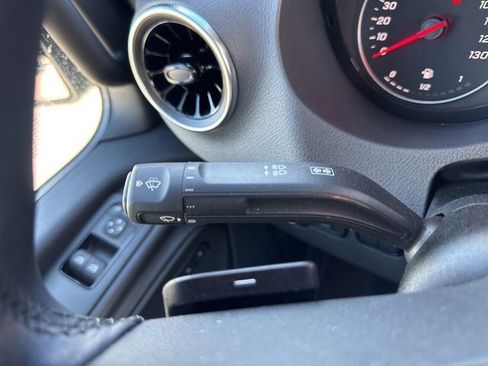 Used 2025 Mercedes-Benz Sprinter 2500 image 28