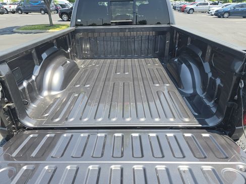 New 2025 RAM 1500 Big Horn AWD/4WD image 19