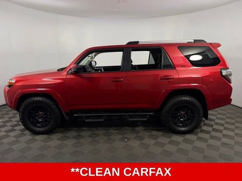 Used 2021 Toyota 4Runner SR5 image 5