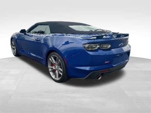 Used 2020 Chevrolet Camaro SS RWD image 3
