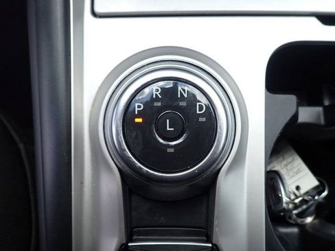 Used 2024 Ford Explorer XLT w/ Class IV Trailer Tow Package image 26