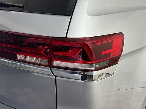 Used 2026 Volkswagen Atlas SE FWD image 34