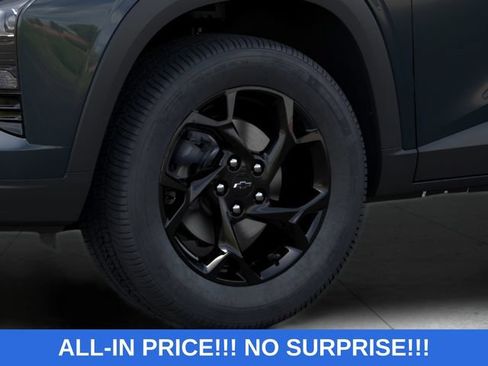 New 2026 Chevrolet Trax LT w/ Driver Confidence Package FWD image 19