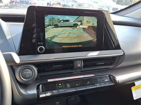 New 2026 Toyota Prius LE image 8