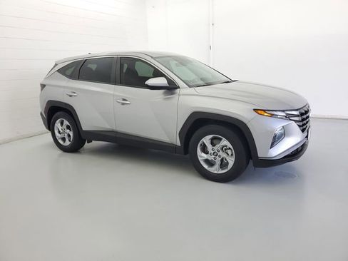 Used 2024 Hyundai Tucson SE FWD image 4