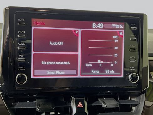 Used 2020 Toyota Corolla LE image 25