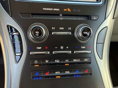 Used 2019 Lincoln Nautilus Reserve w/ Cargo Utility Package image 28