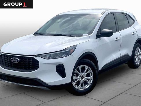 Certified 2025 Ford Escape Active FWD image 1