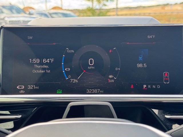 Certified 2025 GMC Sierra EV Denali AWD/4WD image 31