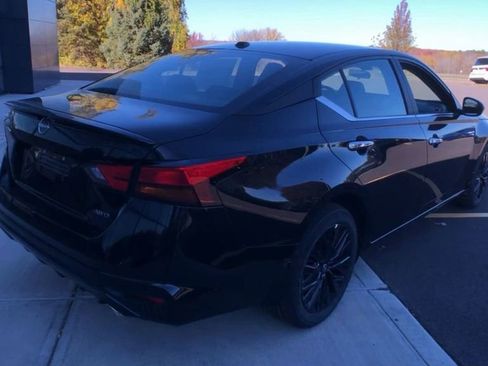 New 2025 Nissan Altima 2.5 SV w/ SV Special Edition Package image 10