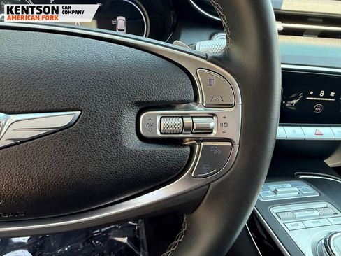Used 2025 Genesis GV70 2.5T image 19