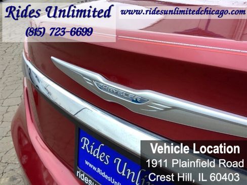 Used 2011 Chrysler 200 Touring image 34