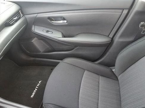 Certified 2025 Nissan Sentra SV w/ Trunk Package image 23