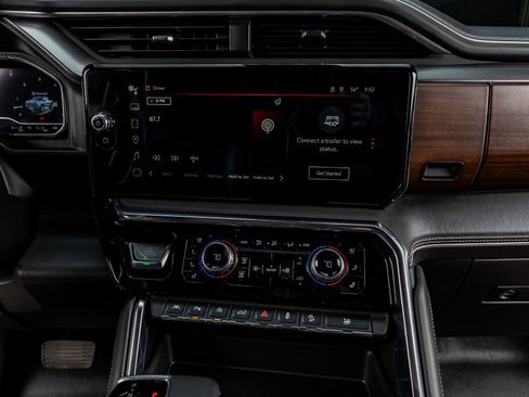 Used 2024 GMC Sierra 1500 Denali Ultimate image 24