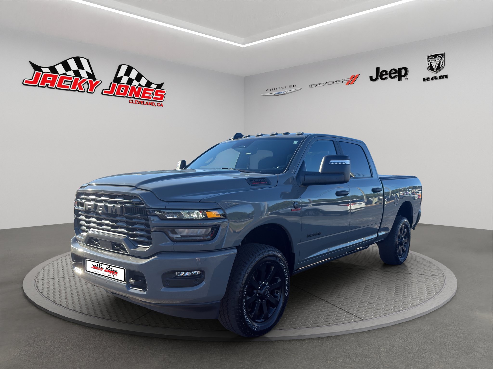 Used 2026 RAM 2500 Big Horn AWD/4WD image 2