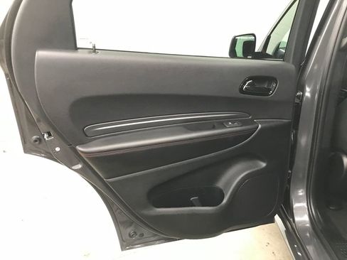 Used 2025 Dodge Durango GT image 34