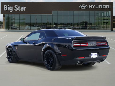 Used 2023 Dodge Challenger R/T Scat Pack image 3